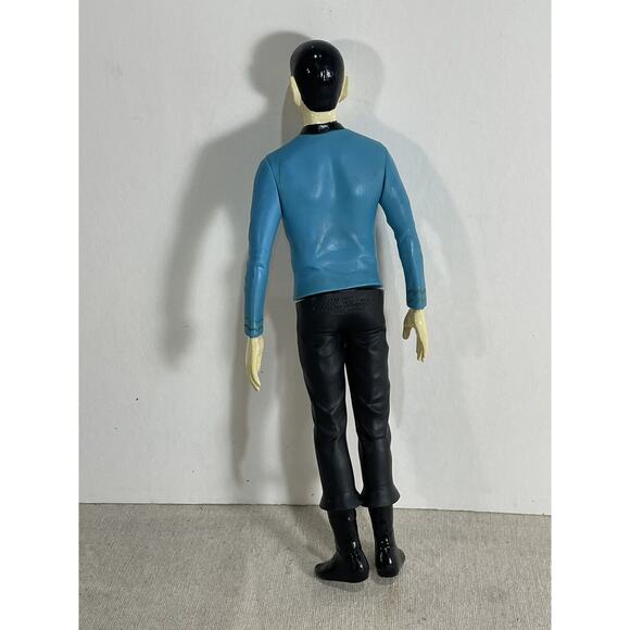 Vintage 1991 Star Trek 11” Spock Figurine- Paramount Pictures TOS Mr. Spock Toy - Picture 4 of 5